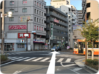 電車（JR、山陽電車）でお越しの方